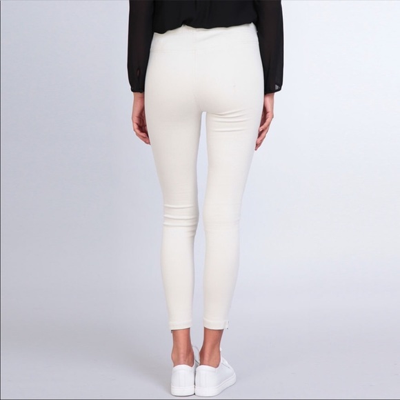 NWT jeggings with zippers - Picture 3 of 7